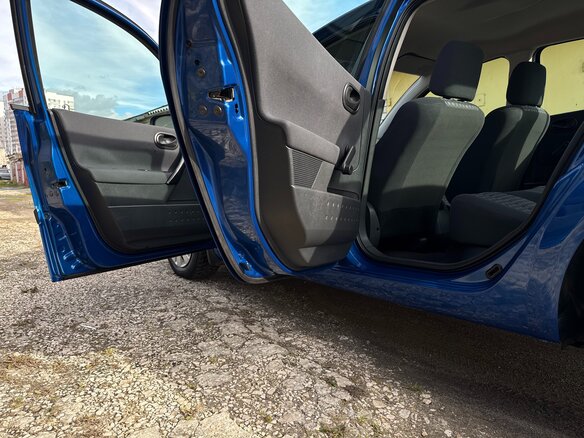 2007 Renault Megane II Рестайлинг, синий, 495000 рублей - вид 16