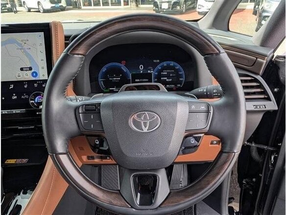 2024 Toyota Vellfire III, чёрный, 7000000 рублей - вид 10