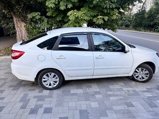2020 Lada (ВАЗ) Granta I Рестайлинг, белый, 800000 рублей, вид 4