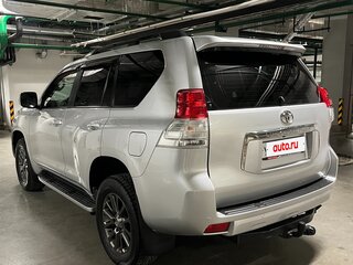 2013 Toyota Land Cruiser Prado 150 Series, серебристый, 3550000 рублей, вид 4
