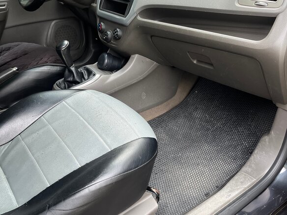 2013 Chevrolet Cobalt II, чёрный, 474000 рублей - вид 6
