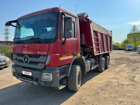 2013 Mercedes-Benz Actros, красный, 3800000 рублей, вид 1