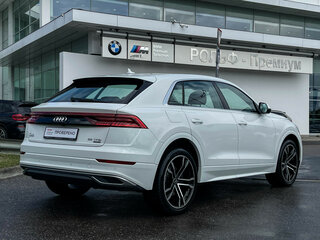 2018 Audi Q8 55 TFSI I (4M), белый, 4499000 рублей, вид 5