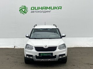 2014 Skoda Yeti I Рестайлинг, белый, 920000 рублей, вид 2