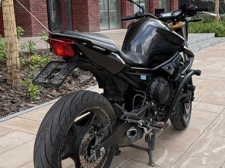 2010 Yamaha XJ6 (FZ6R), чёрный, 480000 рублей, вид 3