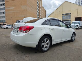 2011 Chevrolet Cruze I, белый, 582000 рублей, вид 3