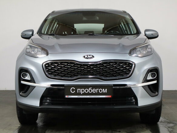 2020 Kia Sportage IV Рестайлинг, серебристый - вид 1