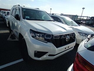 2022 Toyota Land Cruiser Prado 150 Series Рестайлинг 3, белый, 6120000 рублей, вид 1