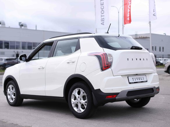 2025 KGM Tivoli, белый, 3395000 рублей - вид 6