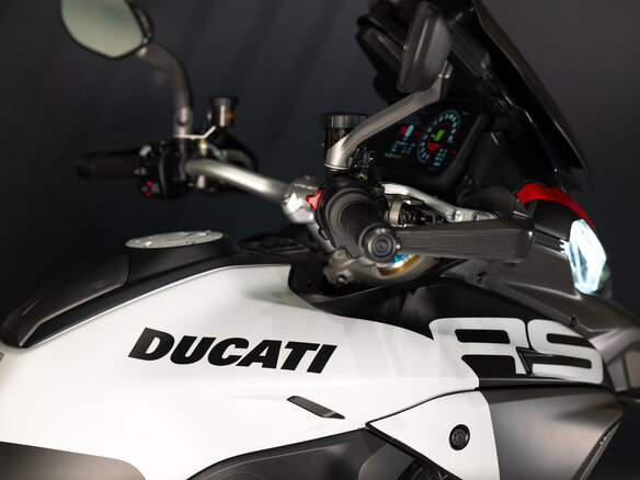 2026 Ducati Multistrada V4, белый, 4450000 рублей - вид 8