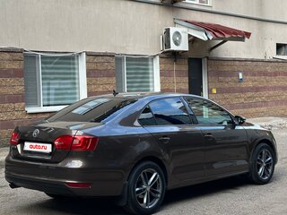2012 Volkswagen Jetta VI, коричневый, 1150000 рублей, вид 5