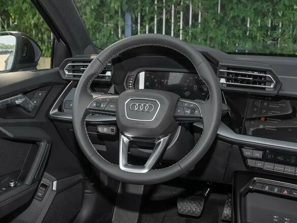 2026 Audi A3 Sportback 35 TFSI IV (8Y) Рестайлинг, синий, 3630000 рублей - вид 11