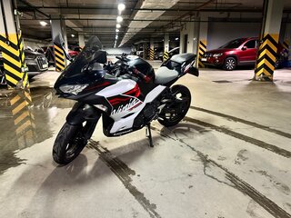 2019 Kawasaki Ninja 400, белый, 550000 рублей, вид 1
