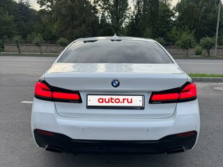 2019 BMW 5 серии 520i VII (G30/G31/G38), белый, 1950000 рублей, вид 5