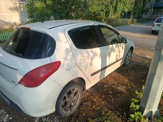 2011 Peugeot 308 I Рестайлинг, белый, 255000 рублей, вид 3