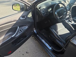 2010 Ford Mondeo IV, чёрный, 700000 рублей, вид 4