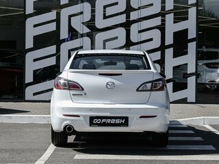 2012 Mazda 3 II (BL) Рестайлинг, белый, 929000 рублей, вид 4