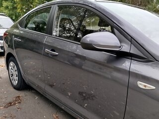 2021 Hyundai Solaris II Рестайлинг, серый, 1600000 рублей, вид 4