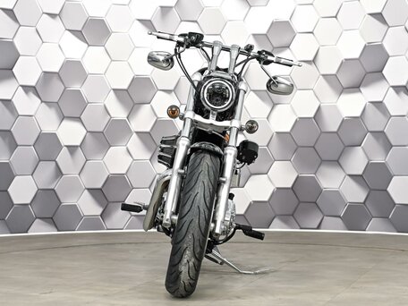 2011 Harley-Davidson Sportster 1200, чёрный, 697000 рублей, вид 5