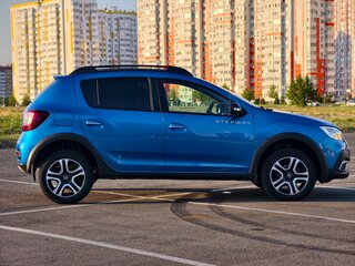 2020 Renault Sandero Stepway II Рестайлинг, синий, 1420000 рублей, вид 5
