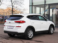 2019 Hyundai Tucson III Рестайлинг, белый, 2147000 рублей - вид 3