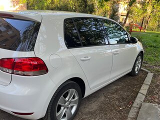 2011 Volkswagen Golf VI, белый, 720000 рублей, вид 4