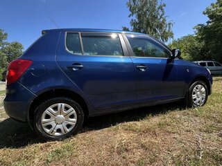 2010 Skoda Fabia II Рестайлинг, синий, 520000 рублей, вид 5