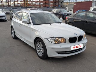 2011 BMW 1 серии 116i I (E81/E82/E87/E88) Рестайлинг, белый, 777000 рублей, вид 2