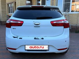 2013 Kia Rio III, белый, 720000 рублей, вид 5