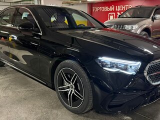 2025 Mercedes-Benz E-Класс 300 VI (W214, S214), чёрный, 9180000 рублей, вид 5