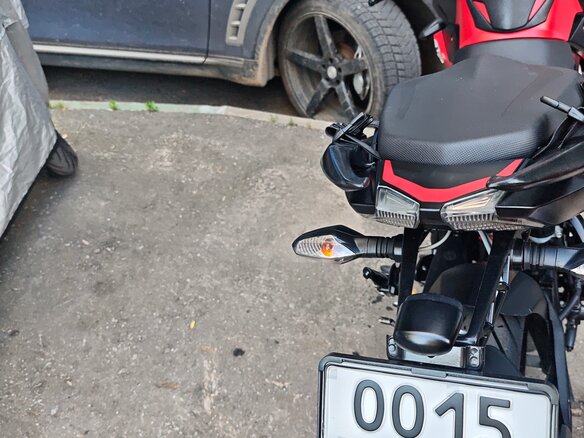 2021 Bajaj Pulsar NS 200, красный, 200000 рублей - вид 6