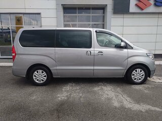 2020 Hyundai H-1 II Рестайлинг 2, серый, 2400000 рублей, вид 5