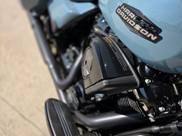 2024 Harley-Davidson Street Glide, голубой, 2699000 рублей - вид 8