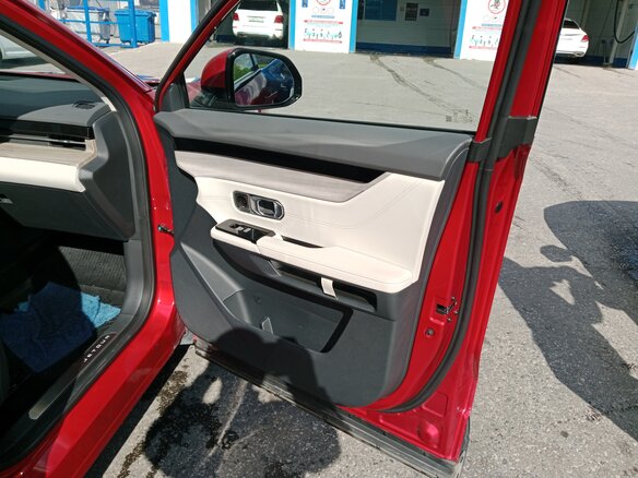 2024 Jetour Dashing I, красный, 2500000 рублей - вид 18