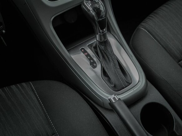 2011 Opel Astra J, белый, 569000 рублей - вид 11
