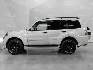 2019 Mitsubishi Pajero IV Рестайлинг 2, белый, 2990000 рублей, вид 2