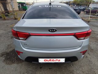 2017 Kia Rio III Рестайлинг, серебристый, 1100000 рублей, вид 2