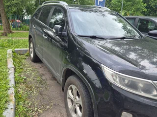 2014 Kia Sorento II Рестайлинг, чёрный, 1700000 рублей, вид 2