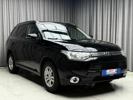 Mitsubishi Outlander III
