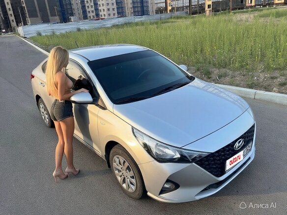 2021 Hyundai Solaris II Рестайлинг, серебристый, 1437000 рублей