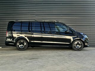 2025 Mercedes-Benz V-Класс Extra Long 300 d экстра длинный III (W447) Рестайлинг 2, чёрный, 13990000 рублей, вид 4