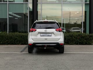 2019 Nissan X-Trail III Рестайлинг, белый, 1850000 рублей, вид 4