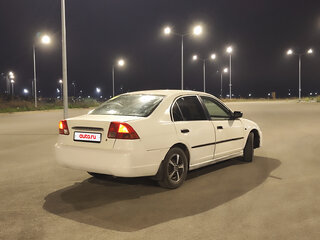 2002 Honda Civic VII, белый, 180000 рублей, вид 4