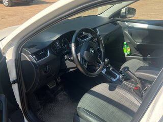 2015 Skoda Octavia III (A7), белый, 1100000 рублей, вид 3