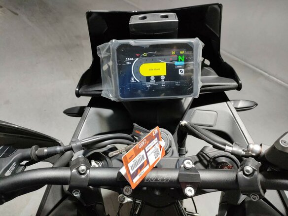 2023 KTM 890 SMT, чёрный, 1199000 рублей - вид 4