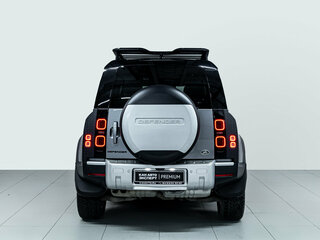 2021 Land Rover Defender 110 II, серый, 4750000 рублей, вид 5