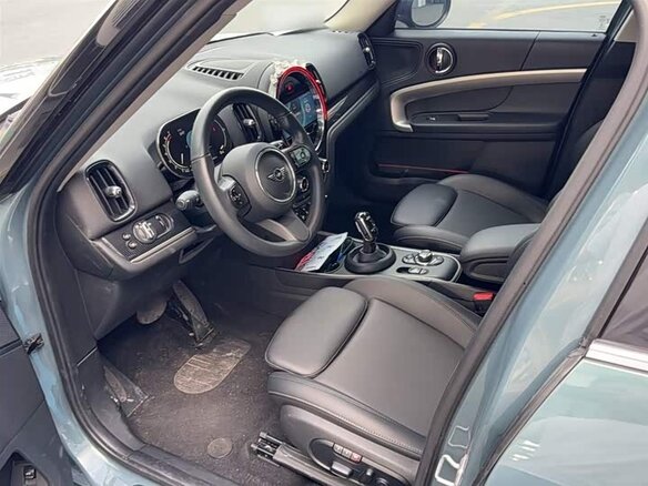 2022 Mini Countryman Cooper II Рестайлинг, зелёный - вид 8