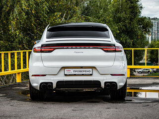 2020 Porsche Cayenne Coupé III, белый, 5799000 рублей, вид 5