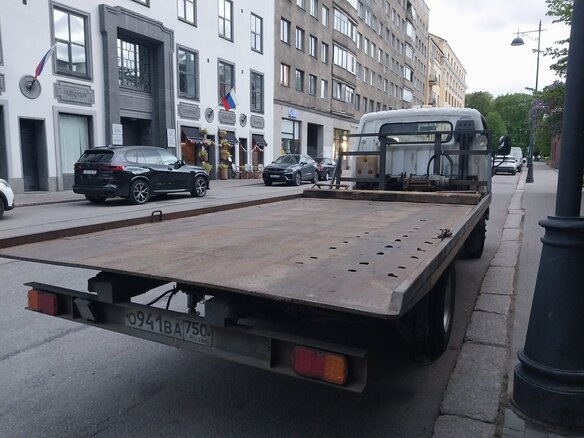2006 Hyundai e-Mighty, белый, 1000000 рублей - вид 3