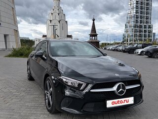 2018 Mercedes-Benz A-Класс 200 IV (W177), чёрный, 2290000 рублей, вид 2